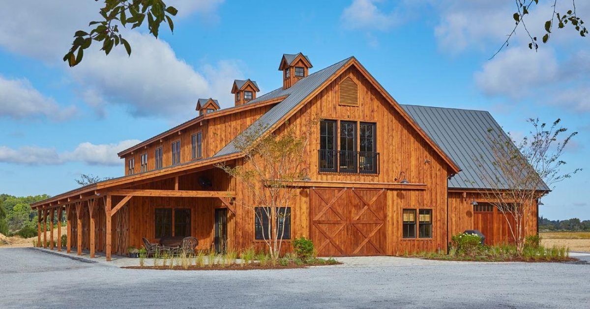 Timberlyne Massachusetts Barn Home
