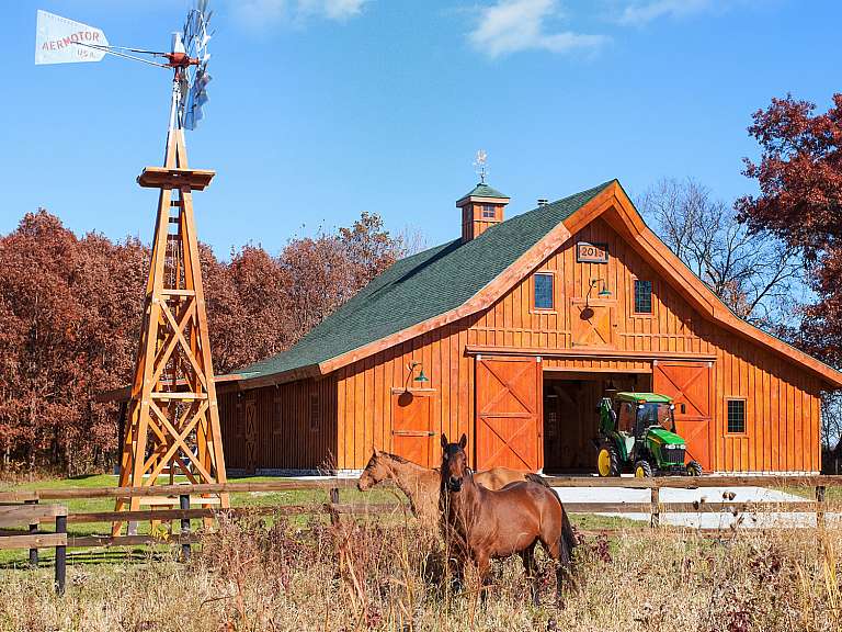 Timberlyne Custom Post & Beam Barns